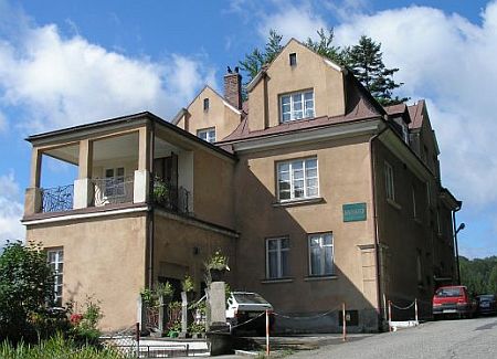 sanato-budynek01-450.jpg