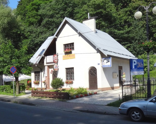 871051280.jpg