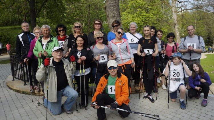 Marsz nordic walking „Po zdrowie i urodę” – 3 Maj 2016