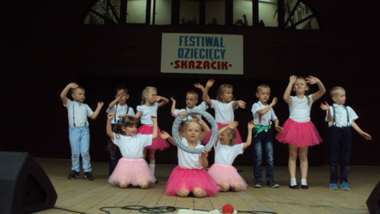 Festiwal Twórczości Dziecięcej ,,Skrzacik”