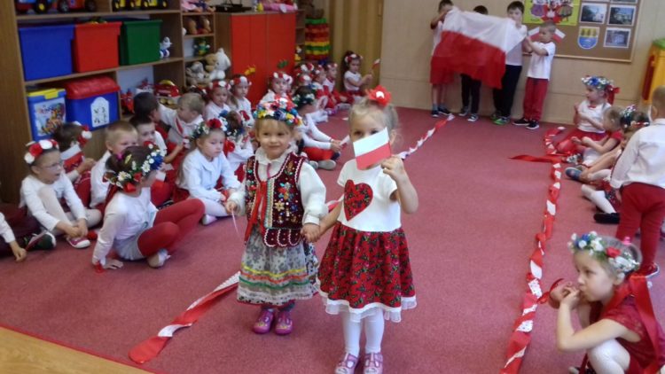 Pokaz mody patriotycznej