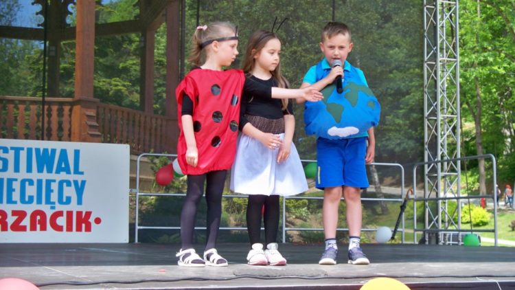 Festiwal Twórczości Dziecięcej ,,Skrzacik”