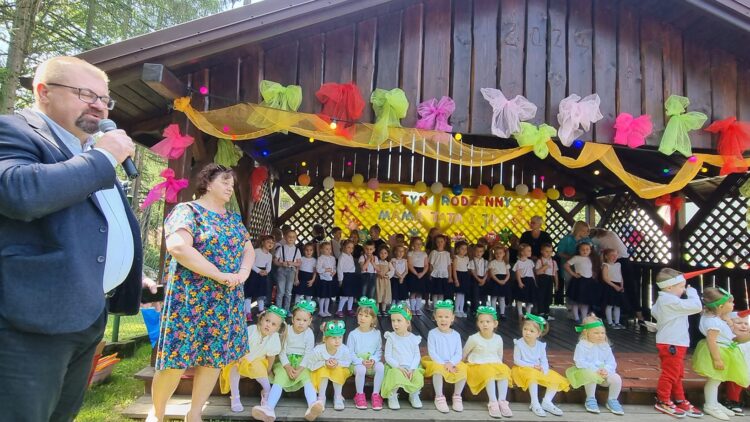 Piknik rodzinny „Mama, tata i ja”