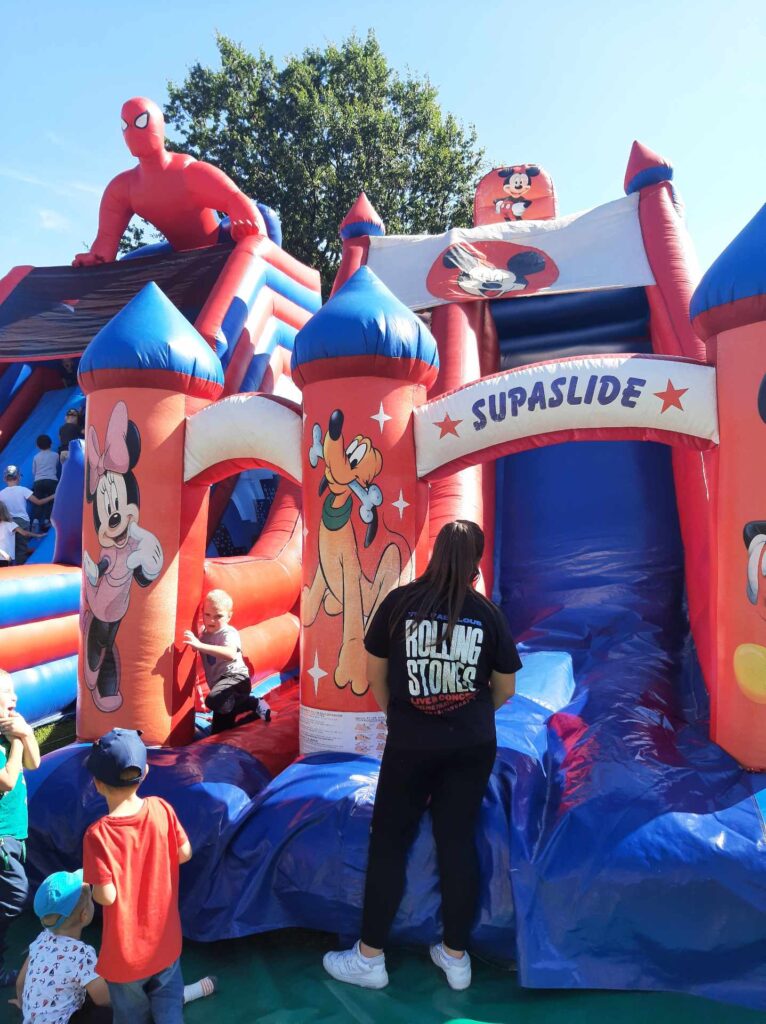 383649566_1232438954117100_3676585945395869081_n