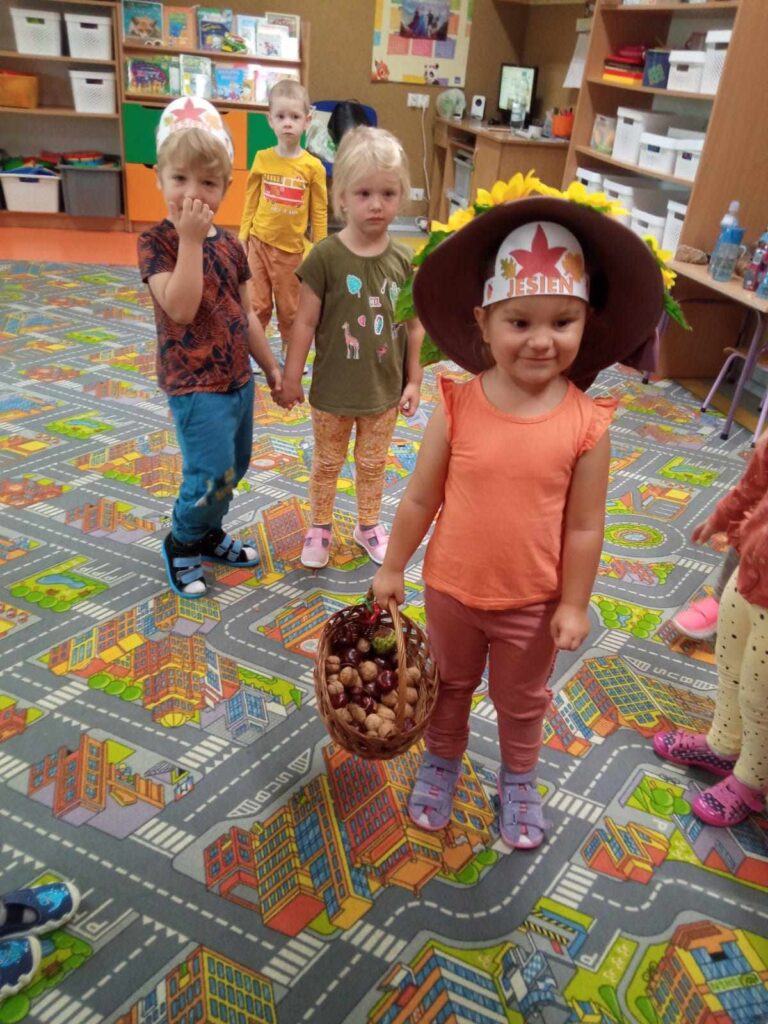 383699758_1679756412507220_1051664531603197363_n-1