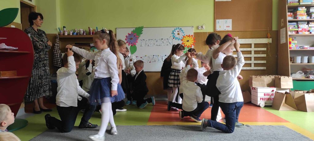 394186531_1378757609518689_7390021069841003259_n