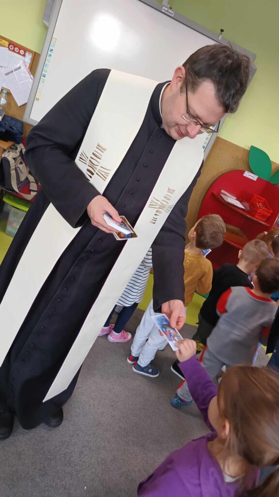 received_1588099215322729