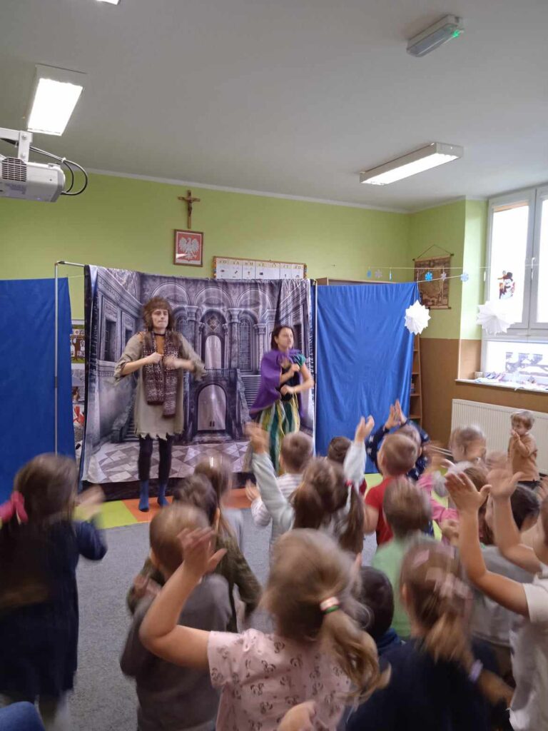 received_1858678351235398