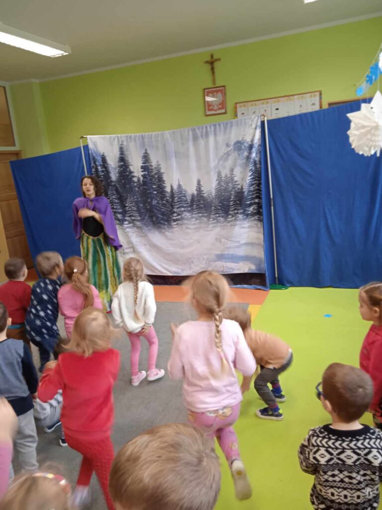 received_696307172492651