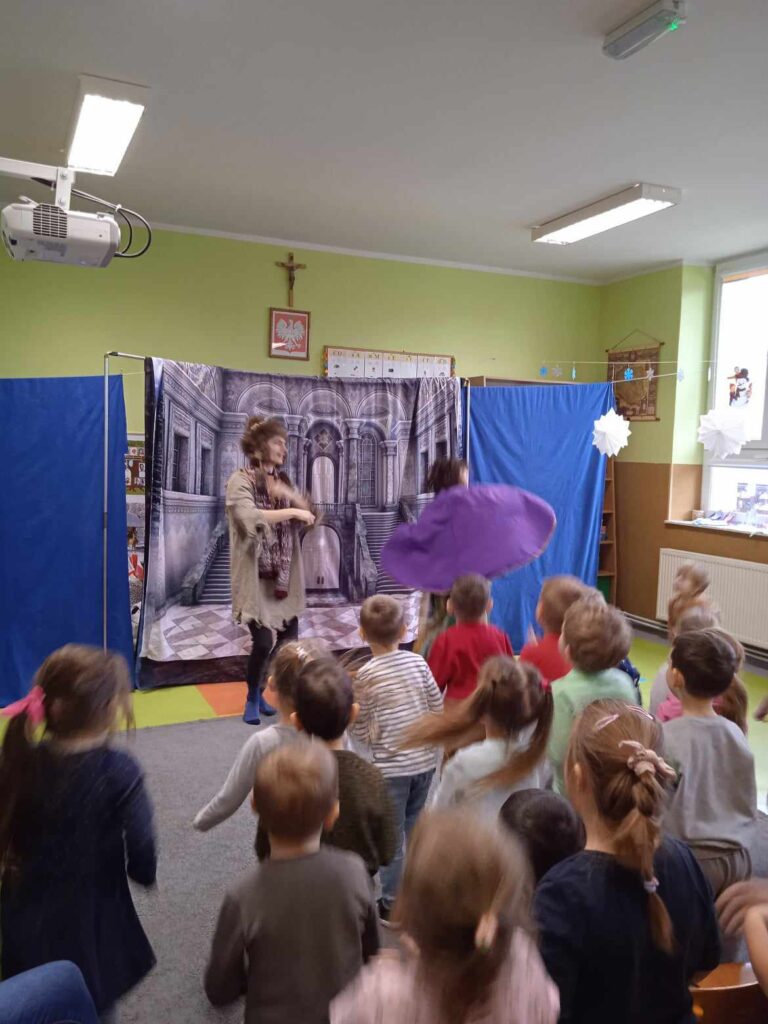 received_909229243736108