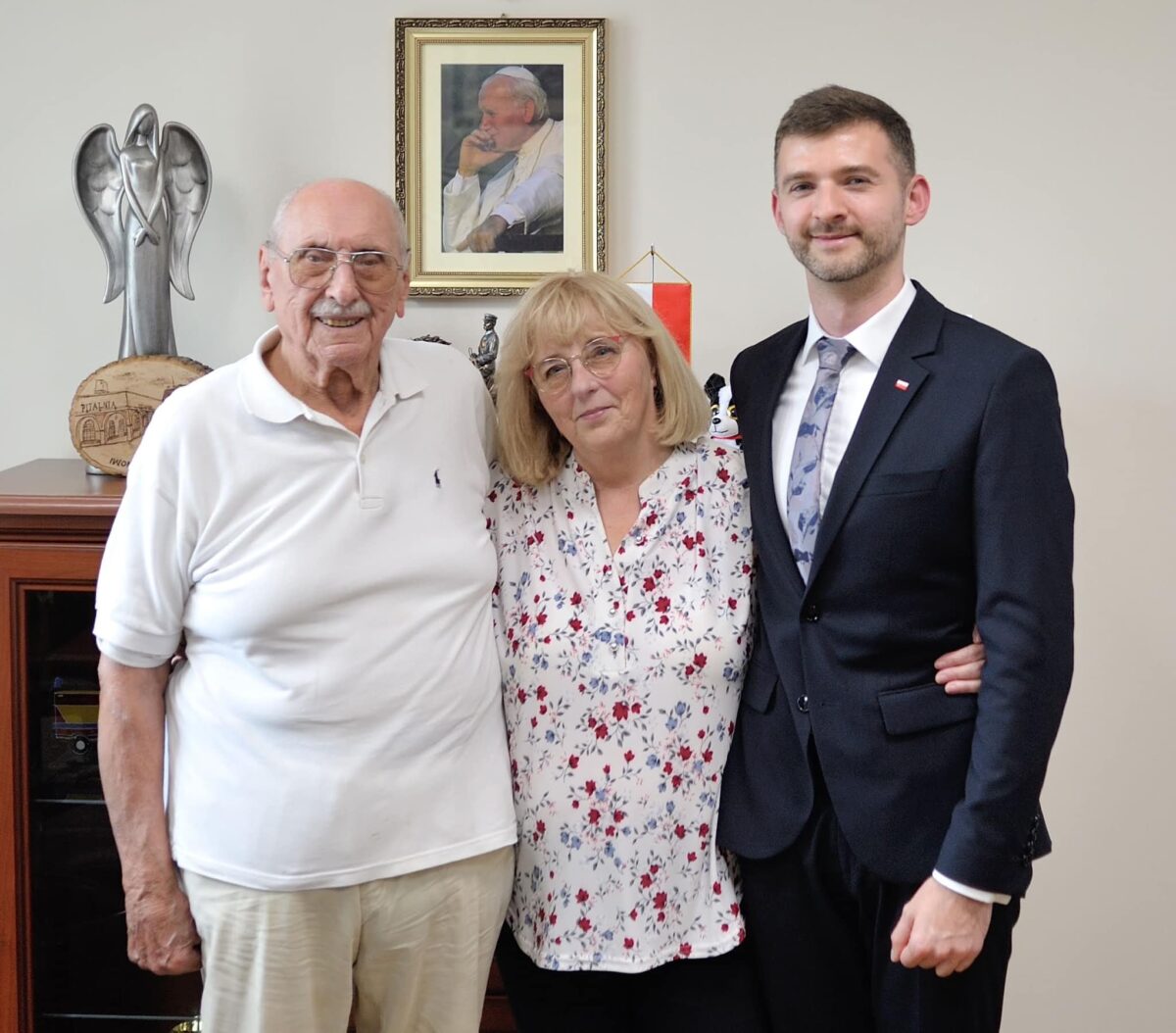 448723142_754904596805208_845100297498045872_n