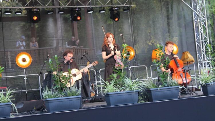 Koncert Tria Familijnego Myszkal Band