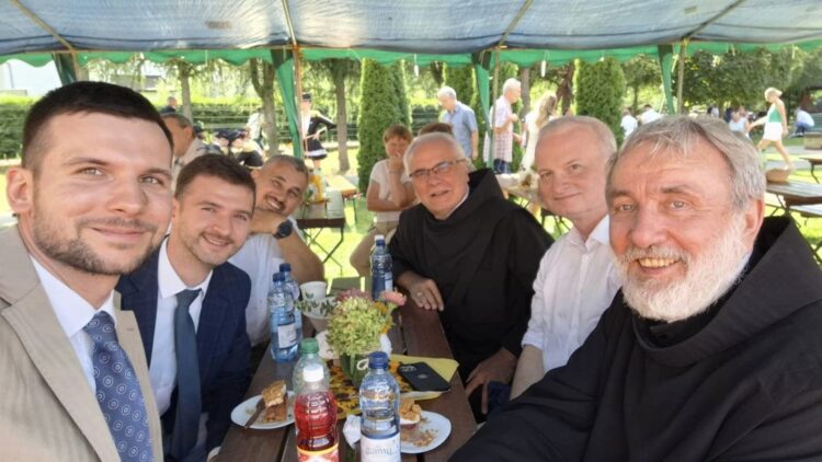 Za nami XVII już edycja Podkarpackiego Festiwalu Rekreacji i Zabawy „Pożegnanie Lata” w Iwoniczu!