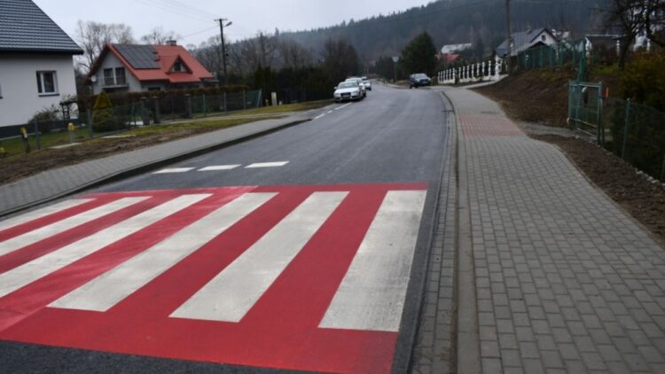 Przebudowa drogi powiatowej nr 2001R Rogi-Lubatówka-Lubatowa zakończona!