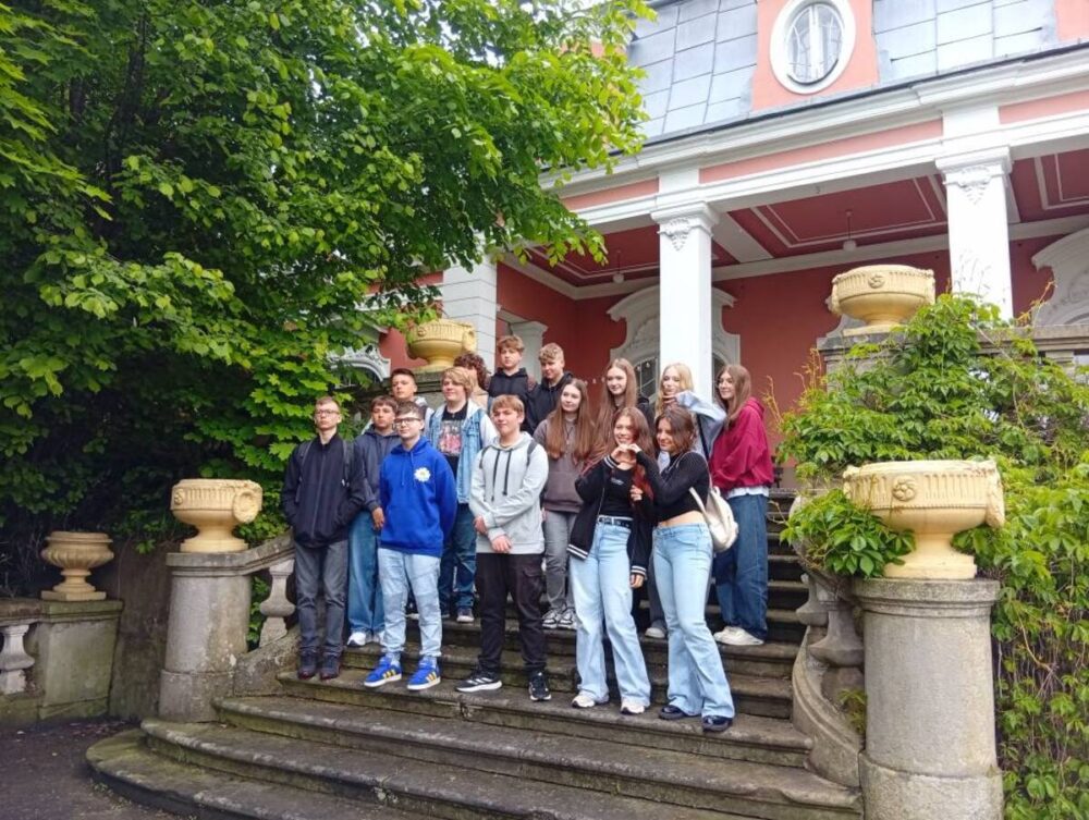 499986731_978985017730497_8198488354406380425_n