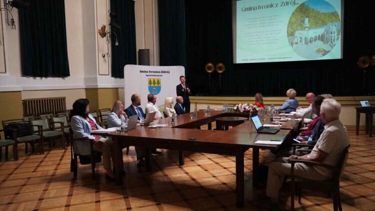 Wyjazdowe posiedzenie Komisji Rozwoju Regionalnego w Iwoniczu-Zdroju