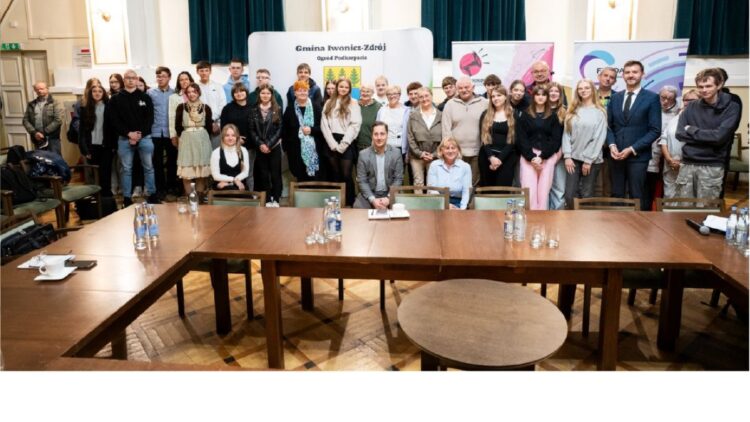 Debata o przyszłości – „Adaptacja do zmian klimatycznych i energii odnawialnej”