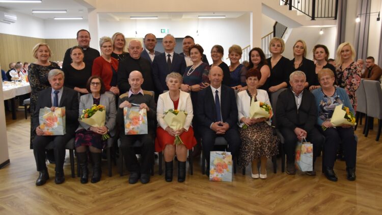 Złote Gody w Lubatowej – Święto Miłości, Wytrwałości i Wspólnoty