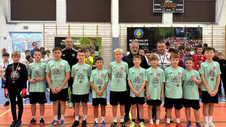 BRĄZ DLA NASZYCH MŁODZIKÓW W MAŁOPOLSCE!