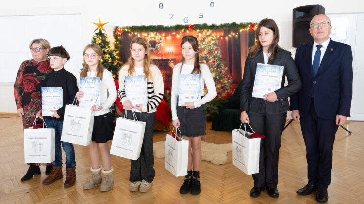 Sukcesy naszych uczniów w XXVII Powiatowym Konkursie Plastycznym „Moje Boże Narodzenie”
