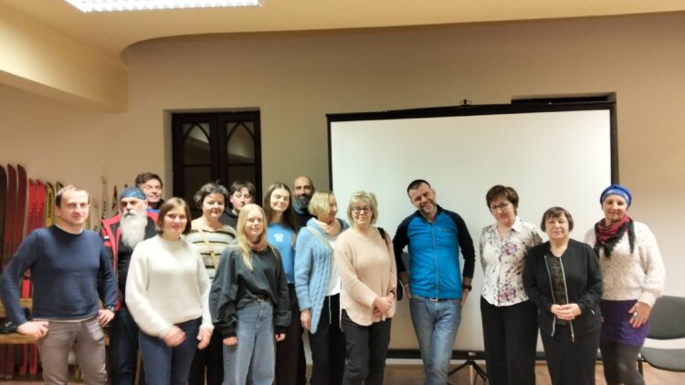 SPOTKANIE Z MARCINEM GIENIECZKO – WIECZÓR, KTÓRY ZOSTANIE Z NAMI NA DŁUGO