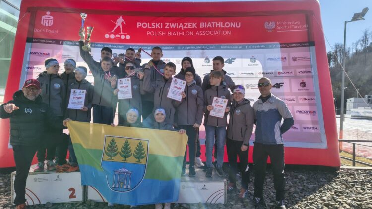 4 ZŁOTE MEDALE MISTRZOSTW POLSKI MŁODZIKÓW I MŁODZIKÓW MŁODSZYCH W BIATHLONIE DLA IKN GÓRNIK!