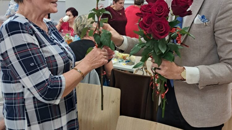 Dzień Kobiet w Klubie Seniora „Sami Swoi”