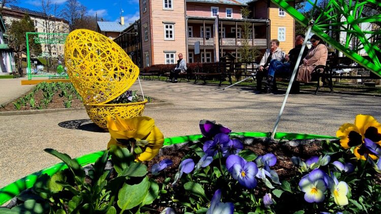 Wiosenny spacer po Iwoniczu-Zdroju